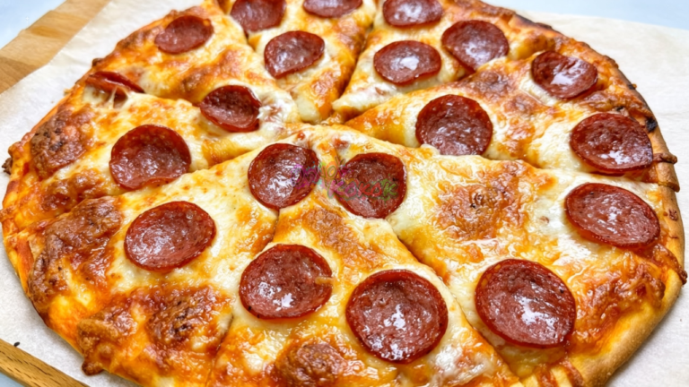 Homemade Pepperoni Pizza Recipe